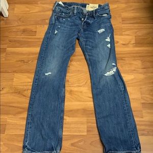 MEN’S Hollister Distressed Jeans